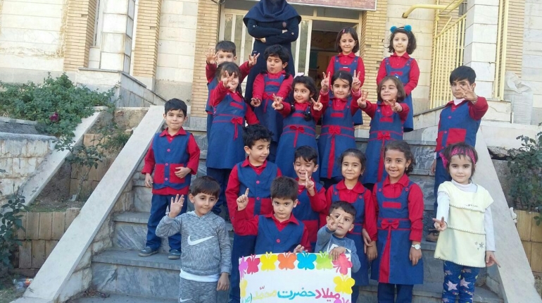 جشن میلاد مهربانی توسط بچه های مهد پرنیان